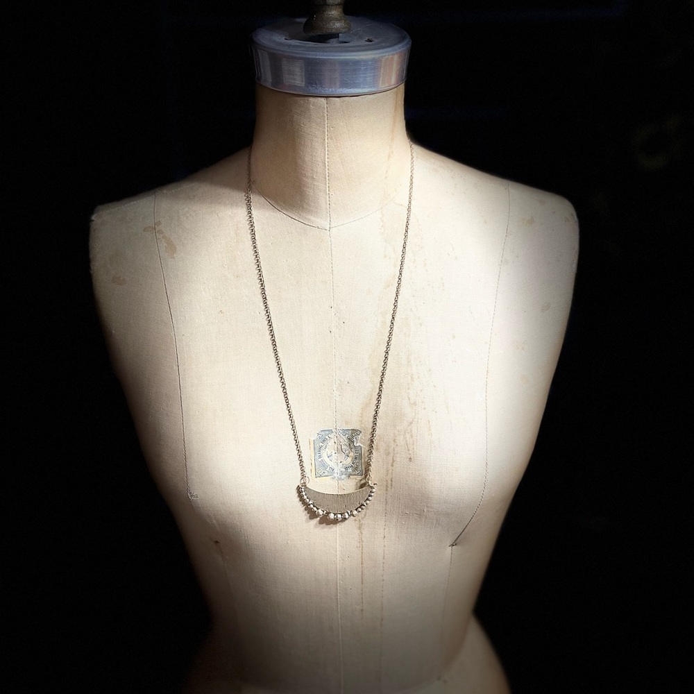 Gold vintage moon shaped necklace
